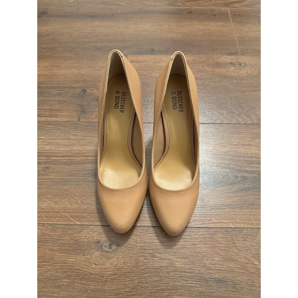 Bleecker & Bond Celeste Tan Leather Platform Pumps Heels Womens Size 8M Nude
